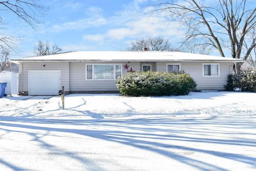 4555 W 8th St, Goodview, MN, 55987-1612 | Card Image