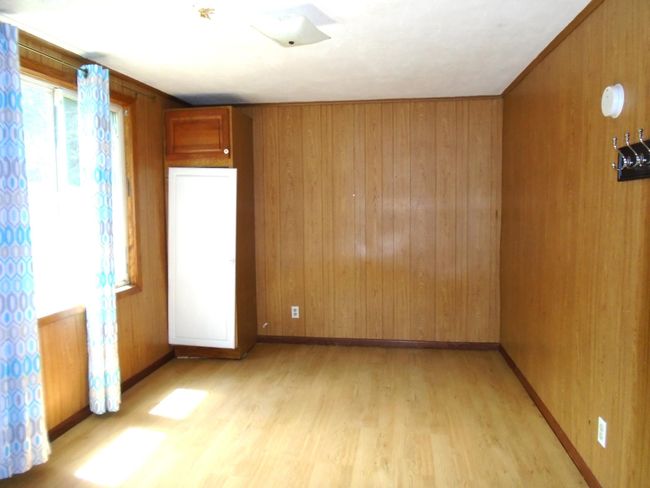 Bedroom 2 upper | Image 17