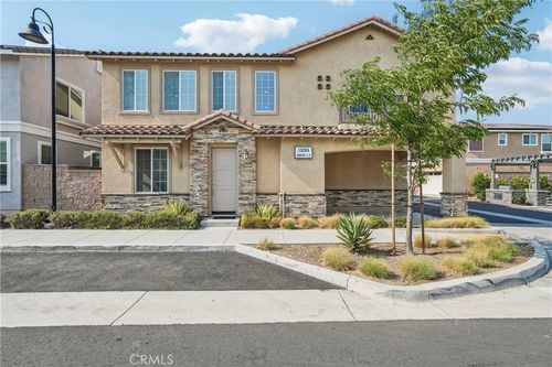 unit-2-15204 Ridge Ln, Fontana, CA, 92336-5259 | Card Image