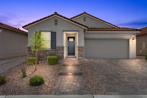 8949 Lucky Crest Street, Las Vegas, NV, 89113 | Card Image