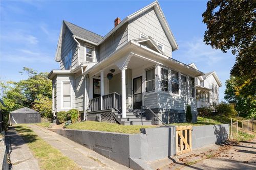 132 Lyndhurst St, Rochester, NY, 14605-2528 | Card Image