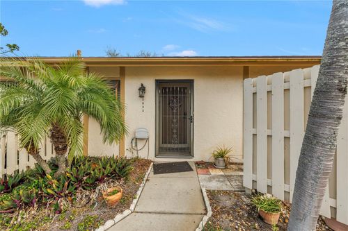 2932-2932 64th St W, BRADENTON, FL, 34209-7417 | Card Image