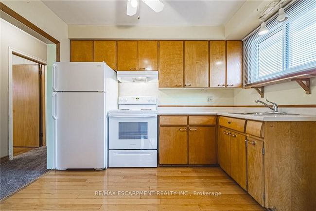 79 Terrace Dr, House other with 4 bedrooms, 2 bathrooms and 5 parking in Hamilton ON | Image 9