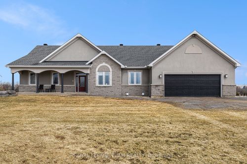 {{alt}} | Card Image