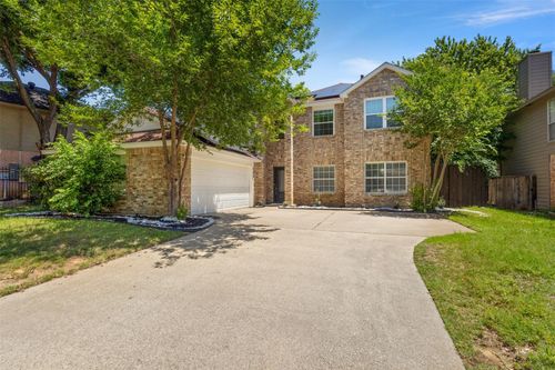 2624 Misty Glen Dr, Flower Mound, TX, 75028-7516 | Card Image