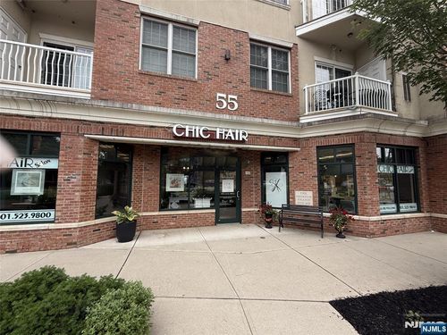 55 Emerson Plz E, Emerson, NJ, 07630-2801 | Card Image