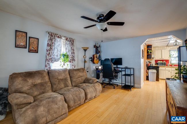 9751 Singers Glen Rd, House other with 3 bedrooms, 2 bathrooms and null parking in SINGERS GLEN VA | Image 10