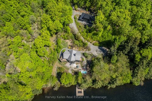 4-1118 North Dr, Minett, ON, P0B1G0 | Card Image