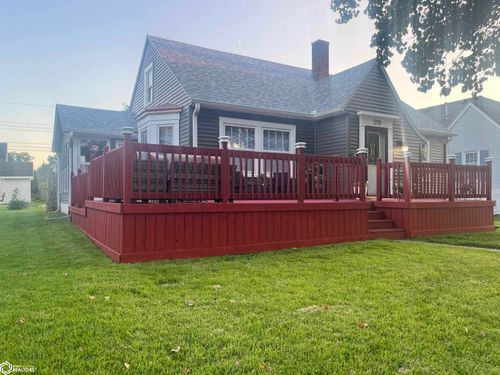 1713 Pine St, Burlington, IA, 52601-4018 | Card Image