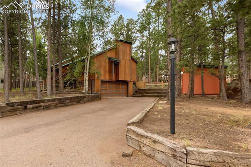 1343 Terri Ln, Woodland Park, CO, 80863-2383 | Card Image