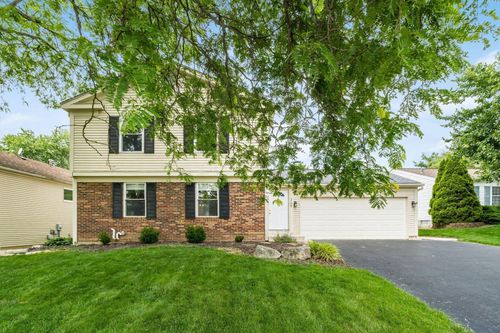 3766 Hunting Ln, Columbus, OH, 43230-4016 | Card Image