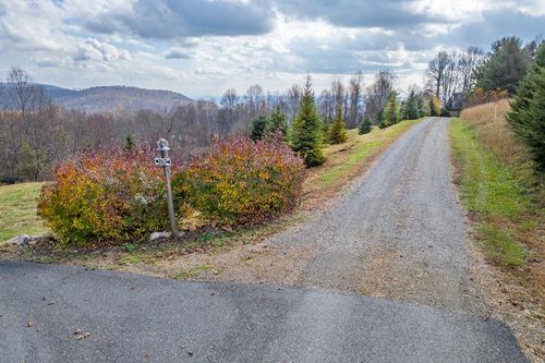 3.8 Acre Dogwood Rdg, Fancy Gap, VA, 24328 | Card Image