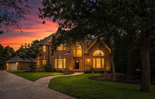 9310 Amberwood Ct, College Station, TX, 77845-8732 | Card Image