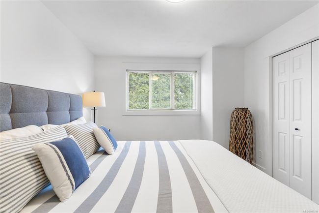 5274 Arbour Cres, Townhouse with 3 bedrooms, 2 bathrooms and 1 parking in Nanaimo BC | Image 24