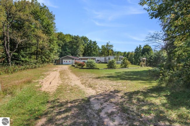 11349 W 10 Rd, House other with 2 bedrooms, 1 bathrooms and null parking in Copemish MI | Image 5