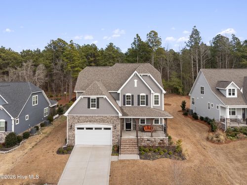 127 Plantation Dr, Southern Pines, NC, 28387-2943 | Card Image