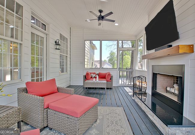 11 The Ter, House other with 4 bedrooms, 5 bathrooms and 2 parking in Newnan GA | Image 51