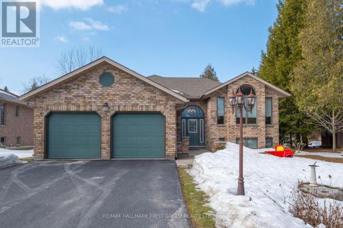 5 Ports Dr, Bobcaygeon, ON, K0M1A0 | Card Image
