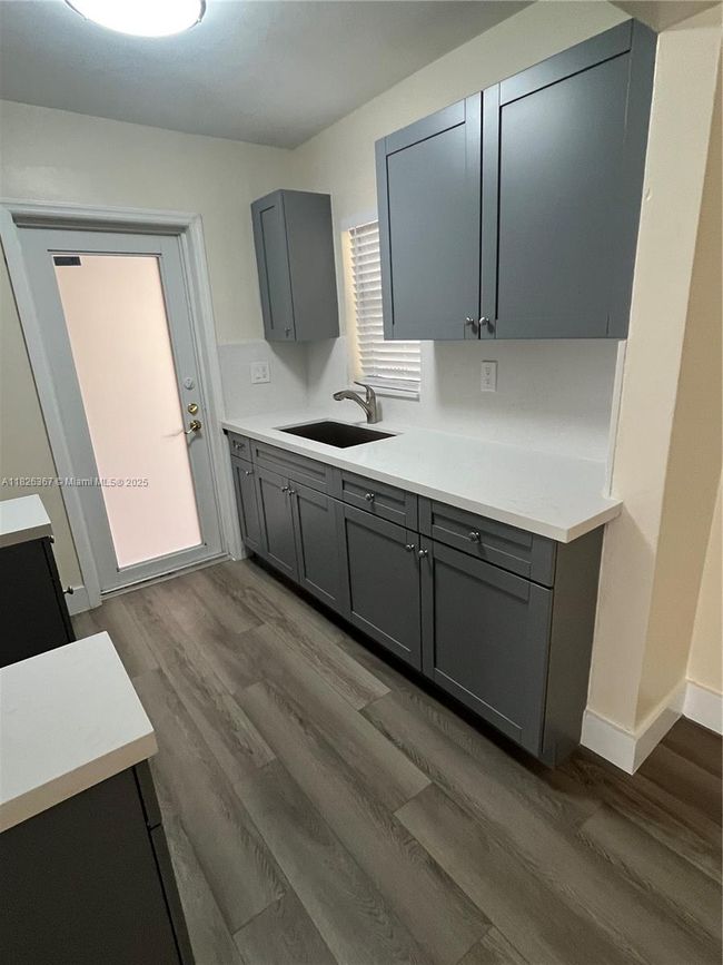 APT-206 - 1747 Rodman St, Condo with 2 bedrooms, 2 bathrooms and null parking in Hollywood FL | Image 4
