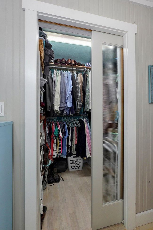 Master Bedroom Closet | Image 20