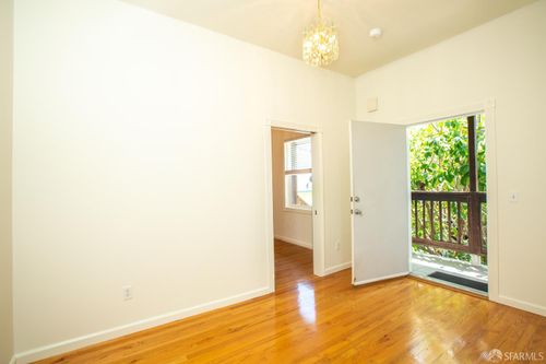 1331 York Street, San Francisco, CA, 94110 | Card Image