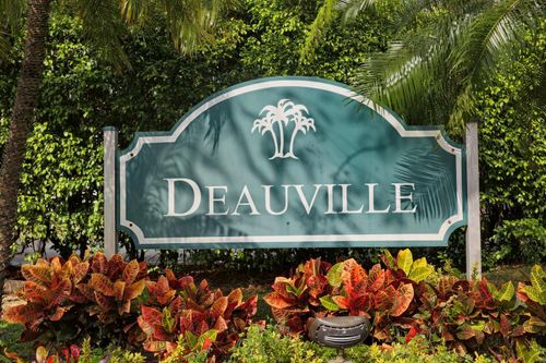 2050-6550 S Oriole Blvd, Delray Beach, FL, 33446-1316 | Card Image