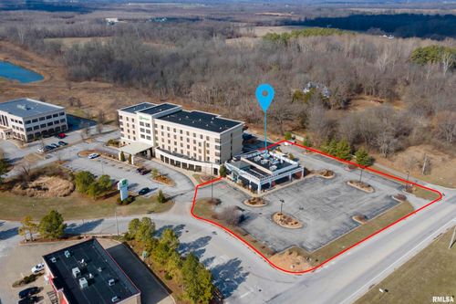 2310 Reed Station Pkwy, Carbondale, IL, 62901-7117 | Card Image