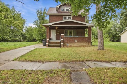 3286 E 140th St, Cleveland, OH, 44120-4074 | Card Image