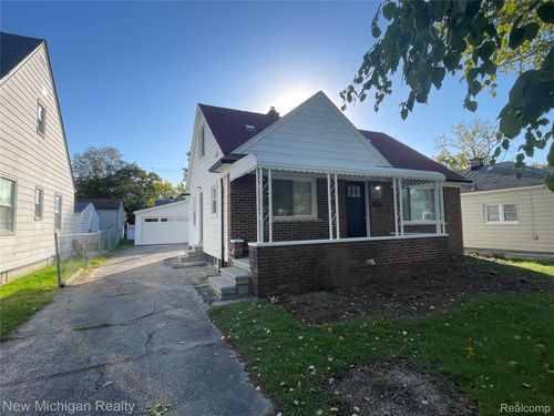 3170 Robina Ave, Berkley, MI, 48072-3814 | Card Image