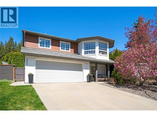 3061 18 Avenue Ne, Salmon Arm, BC, V1E1P5 | Card Image