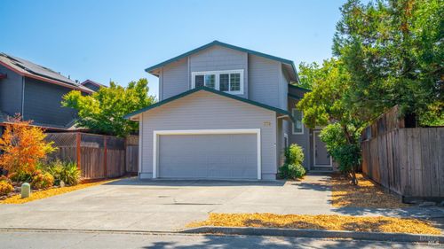 2070 Pinercrest Drive, Santa Rosa, CA, 95403 | Card Image