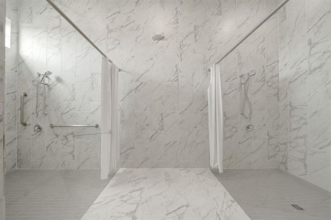 *Images and 3D tour are for illustration only and options may vary from home as built. | Image 38