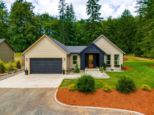108 Lily Ln, Castle Rock, WA, 98611-8817 | Card Image