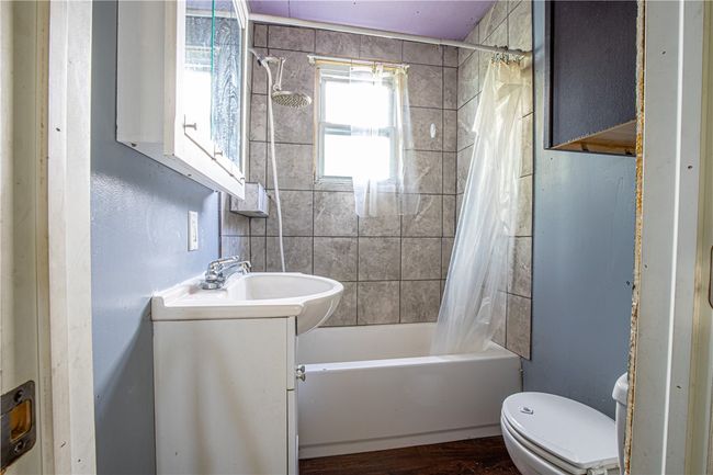 1109 4 Th St, House other with 2 bedrooms, 1 bathrooms and null parking in Hiller PA | Image 6