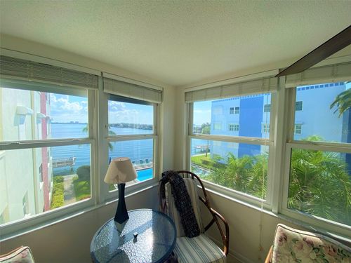 apt-335-5575 Gulf Blvd, ST PETE BEACH, FL, 33706-2343 | Card Image
