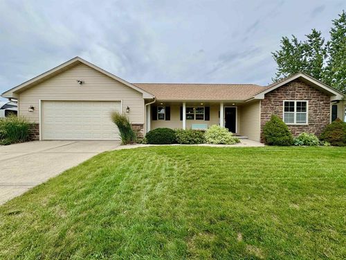 219 N Water Street, Evansville, WI, 53536 | Card Image
