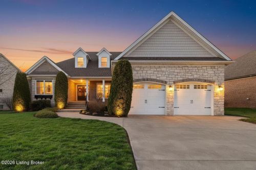 4925 Carriage Pass Pl, Louisville, KY, 40299-6638 | Card Image