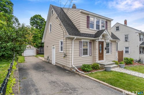 57 Beebe St, Naugatuck, CT, 06770-3916 | Card Image