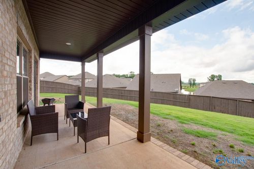 201 Portrait St, Meridianville, AL, 35759-2704 | Card Image