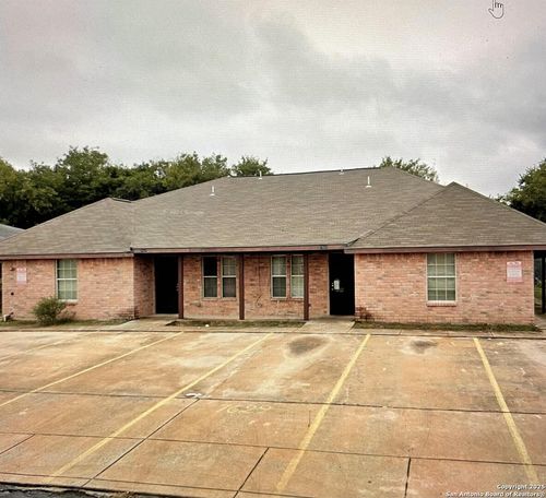 7627 Windsor Oaks, San Antonio, TX, 78239-3560 | Card Image