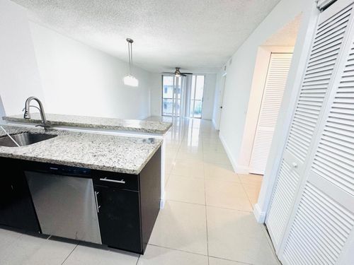 apt-302-8730 N Sherman Cir, Miramar, FL, 33025-2000 | Card Image
