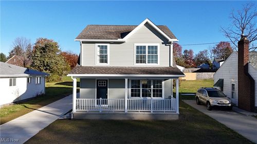 412 Whipple Ave, Campbell, OH, 44405-1549 | Card Image