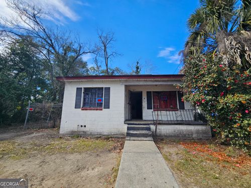 2411 Harden St, Savannah, GA, 31415-8749 | Card Image