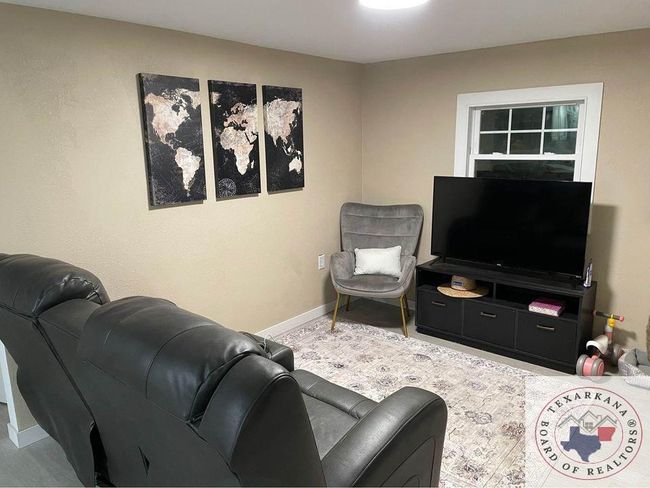 3873 Fm 249 E, House other with 2 bedrooms, 2 bathrooms and null parking in Bloomburg TX | Image 10