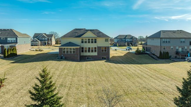 LARGE YARD APPROX .60 ACRE | Image 4