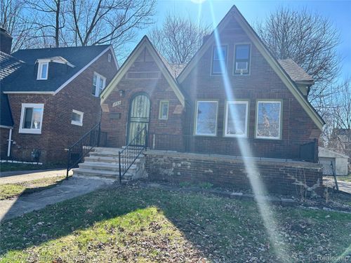 5783 Yorkshire Rd, Detroit, MI, 48224-2038 | Card Image