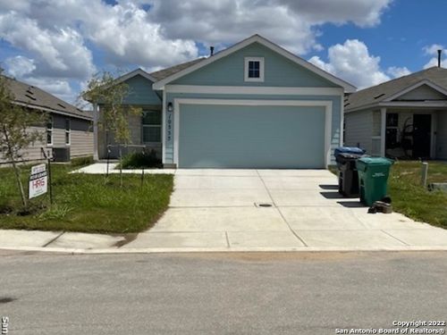 10555 Varmus Dr, Converse, TX, 78109-2075 | Card Image