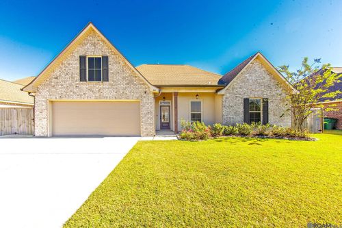 219 King George Dr, Thibodaux, LA, 70301-8446 | Card Image