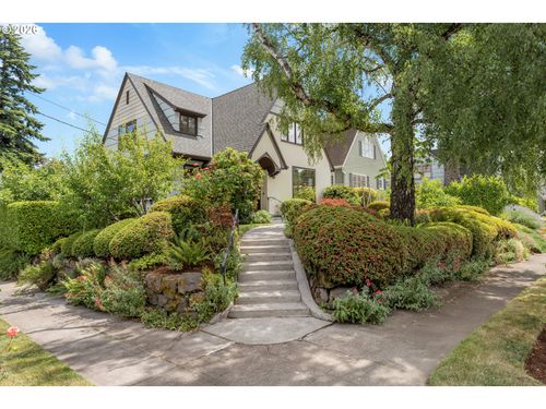 2848 Ne 30th Ave, Portland, OR, 97212 | Card Image