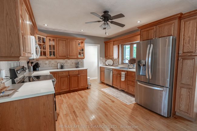 412 Leitch Dr, House other with 3 bedrooms, 2 bathrooms and 5 parking in Cornwall ON | Image 9
